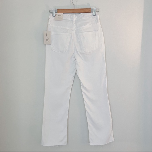 NWT Universal Thread White Vintage Ankle Jeans - Picture 5 of 9